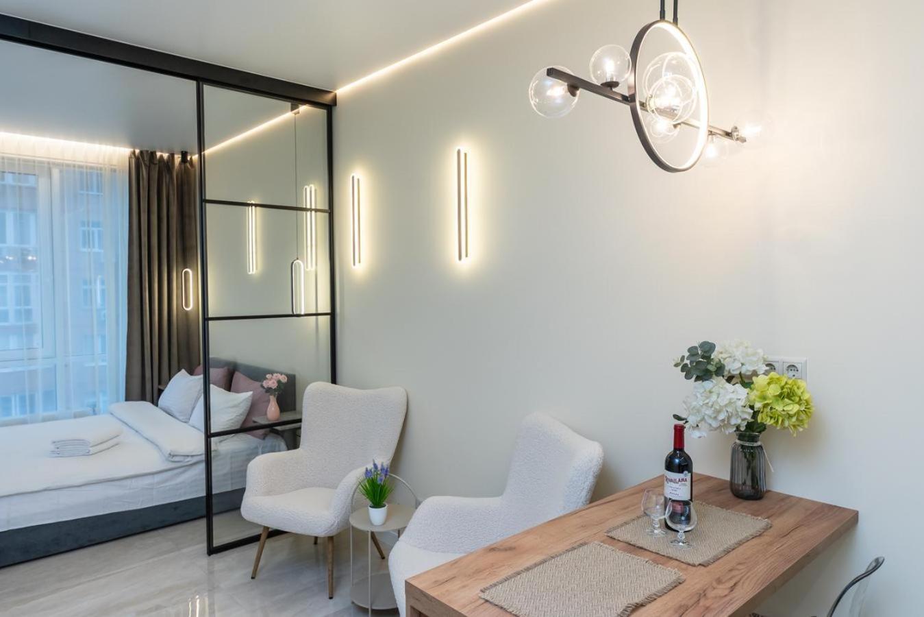 Comfort Apartment Near Minskaya Metro Station And Dreamtown Kiev Extérieur photo